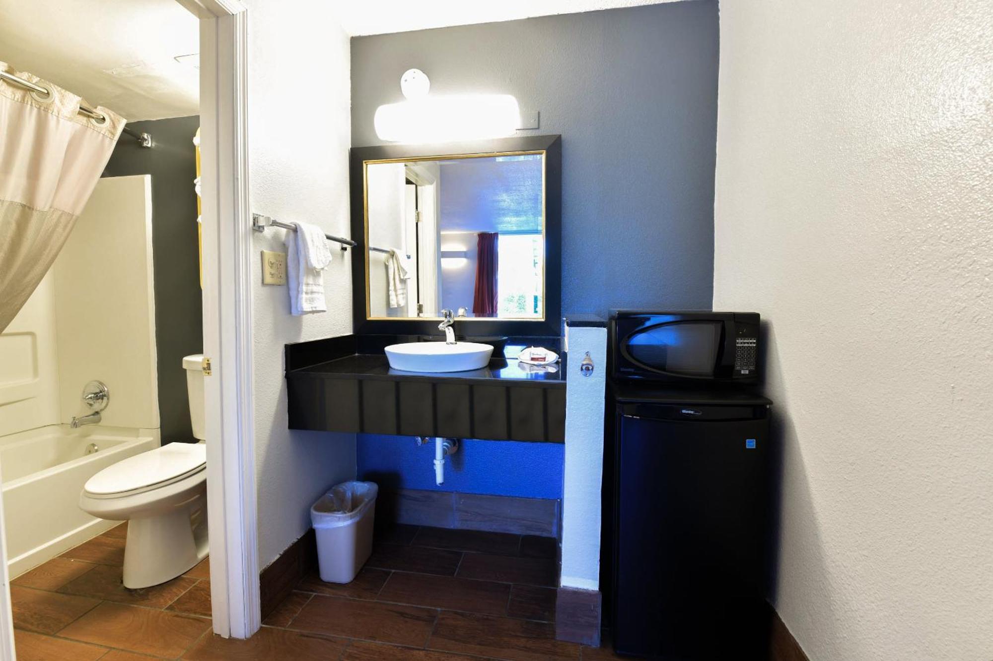 Oyo Hotel Valdosta Ga I-75 Eksteriør billede